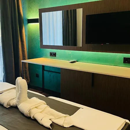 Hotel Atliman Park 2*