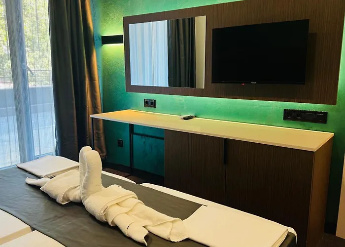 Хотел Atliman 4*