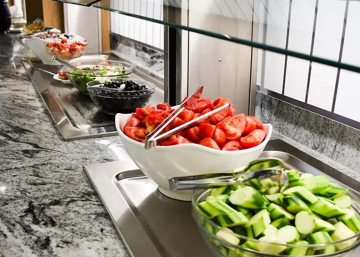 Atliman Хотел Китен